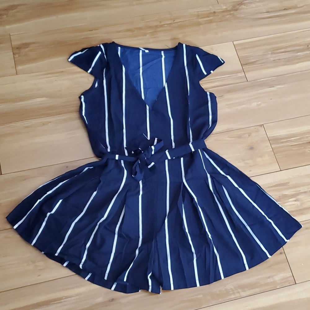 Shein Medium Navy and White Striped Romper